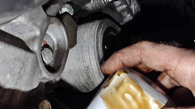 Raptor Oil Filter Removal How To Tips - Lube Tech / DIY Series 3.5L Ecoboost - Clean смотреть онлайн