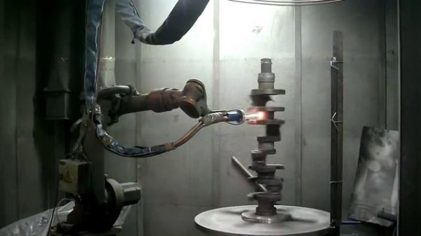 Напыление коленчатого вала установкой GLC720. ЗАО "Урал-ТСП" www.ural-tsp.ru