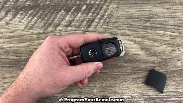 How To Change A 2010 - 2014 VW Tiguan Remote Fob Key Battery - Remove Replace Volkswagen Batteries смотреть онлайн