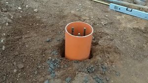 Сваи своими руками  для дачного дома, забора, террасы и т.д. надёжные  - берём и делаем!