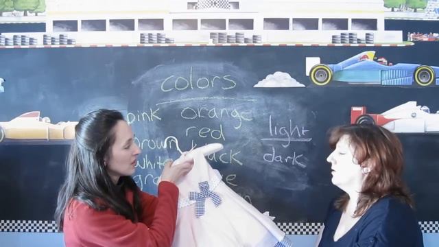 Lesson 28 - Colors - Learn English with Jennifer смотреть онлайн
