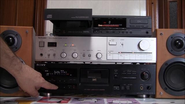 DAT DTC 790 SONY recording from cd player SONY CDP M35 - TECHNICS SU-V2X смотреть онлайн