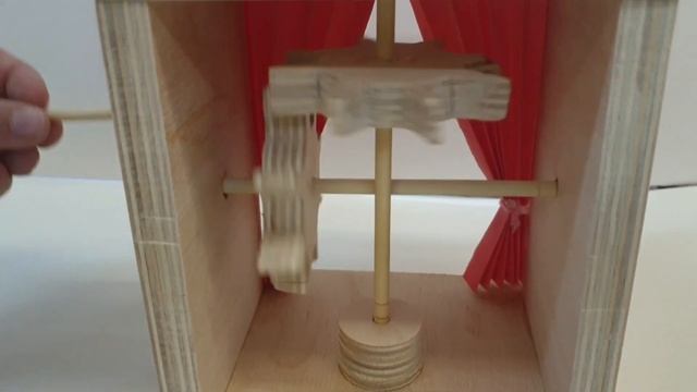 ЗУБЧАТЫЙ МЕХАНИЗМ "БАЛЕРИНА". Проект Саши смотреть онлайн