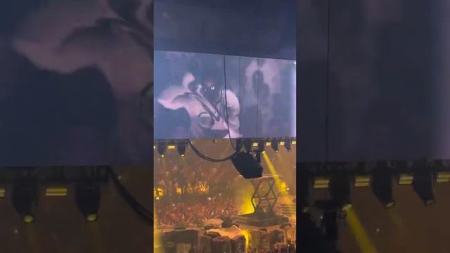 Travis Scott - My Eyes Live at Oakland Arena (10/31/23) смотреть онлайн