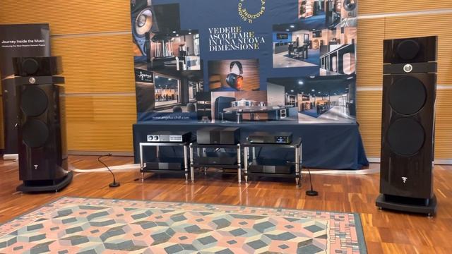 Focal Maestro Utopia EVO III + Naim Series 500 смотреть онлайн