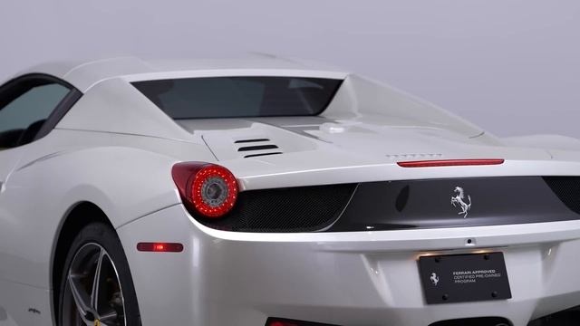 2015 Ferrari 458 Spider Bianco Fuji смотреть онлайн