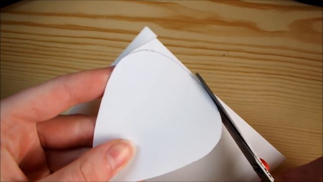 DIY Guitar Picks TUTORIAL (Customisable) смотреть онлайн