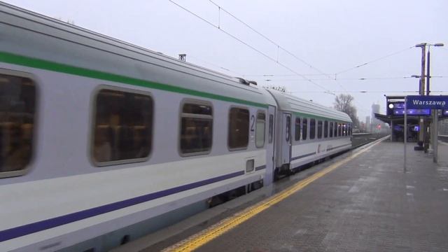 Trains at Warszawa Zachodnia on a Cloudy Day PKP Intercity 2020 | Polish Railways смотреть онлайн