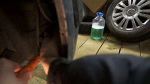 Kia Rio 2 – как поменять насос омывателя стёкол