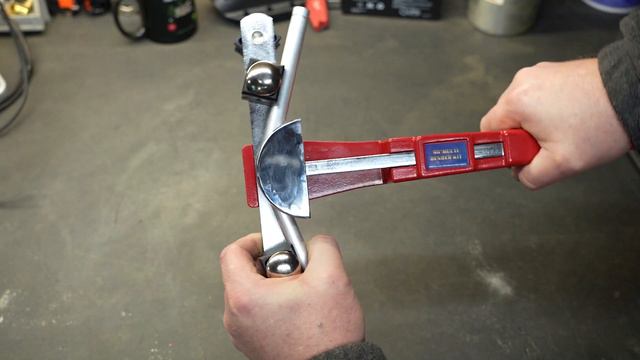 VEVOR Pipe Bender, 7 Dies 1/4-7/8 Inch Refrigeration Ratcheting Tube Bender Kit with Reverse Bendin смотреть онлайн
