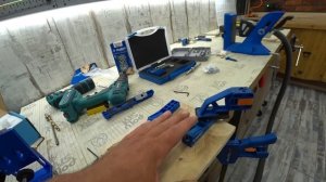 Выбираем лучший кондуктор под косой шуруп.