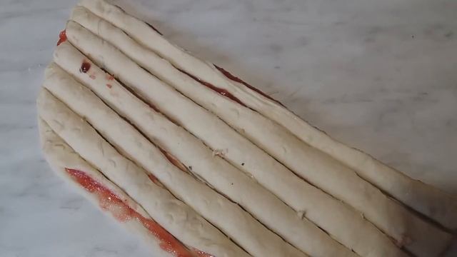 Слойки завитушки с джемом,к утреннему кофе.??? смотреть онлайн