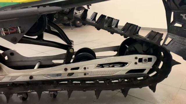 Lynx Boondocker RE 3700 800 E-Tec -15 Walkaround смотреть онлайн