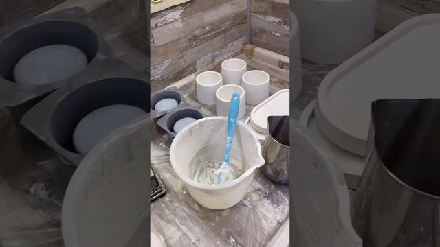 Заливка гипса ? #diy #подарок #сделайсам #aurelion смотреть онлайн