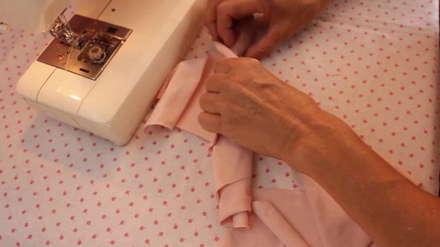 DIY Трусики больше не покупаю, шью из остатков трикотажа почти даром. Без выкройки, за 10 минут. смотреть онлайн