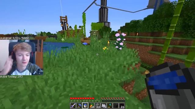 We revived Dream’s dying Minecraft server... смотреть онлайн