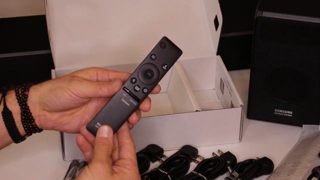 Samsung Q90r Soundbar Setup and Review / Best Atmos Soundbar EVER MADE!?!?! смотреть онлайн