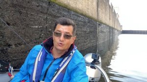 Шлюзование маломерного судна.  Катер, РИБ и моторная лодка  - проход через шлюзы канала им  Москвы