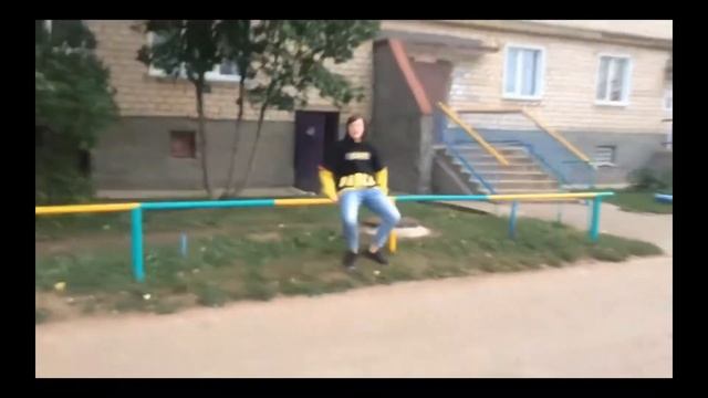 жизнь города Бугуруслан , самое интересное-микрорайон. смотреть онлайн