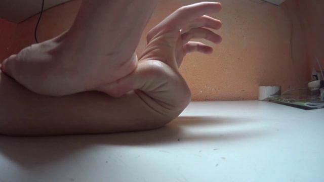 Как сломать палец смотреть онлайн