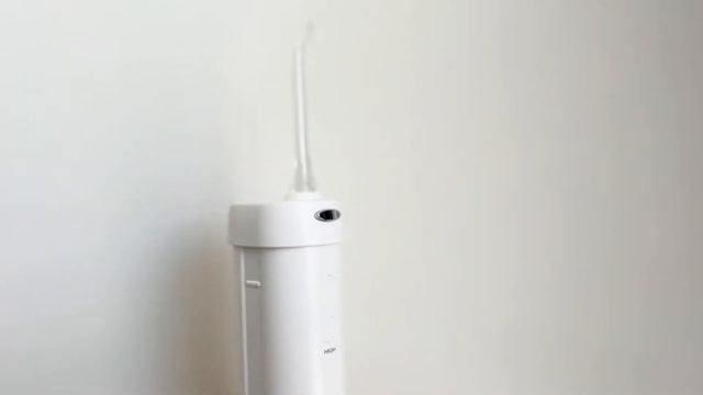 【日本 Domiya】伸縮攜帶型電動沖牙機(洗牙機/潔牙機/噴牙器/牙線/沖齒機/刷牙機/沖牙器/牙套使用) смотреть онлайн