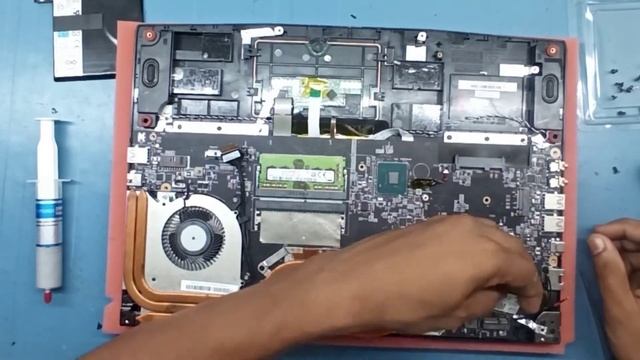 Msi ms-16R4 motherboard Replacement смотреть онлайн