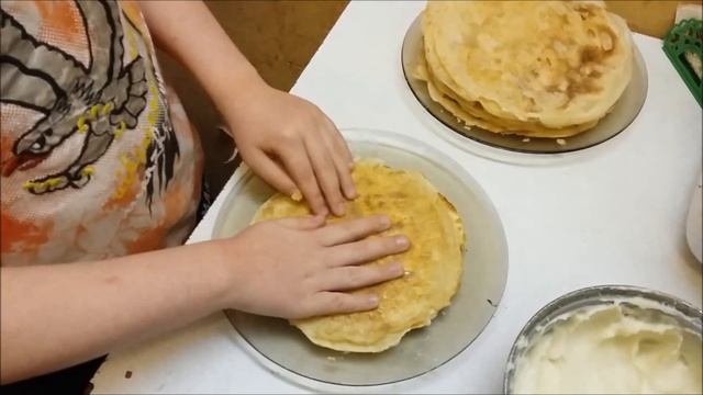 Блинный торт с заварным кремом. Часть 2. смотреть онлайн