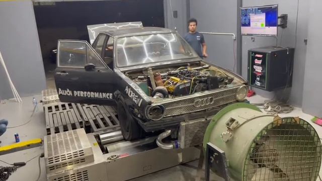 audi b1 1.8T big turbo смотреть онлайн