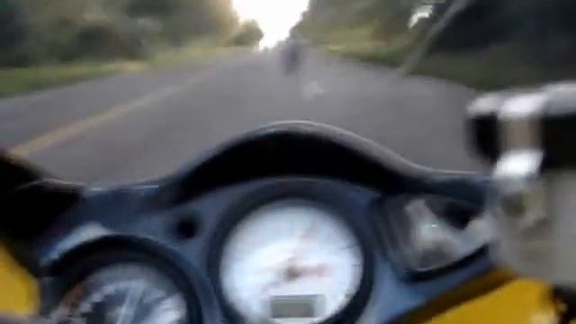 Suzuki GSX-R 1000 Srad-2003