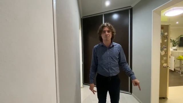 Поэзия. Евгений Евтушенко "Картинка детства" смотреть онлайн