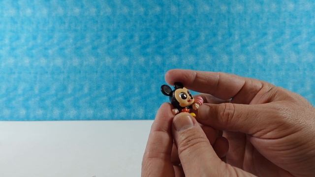 Disney Doorables Let's Go Around The World Figure Unboxing | PSToyReviews смотреть онлайн