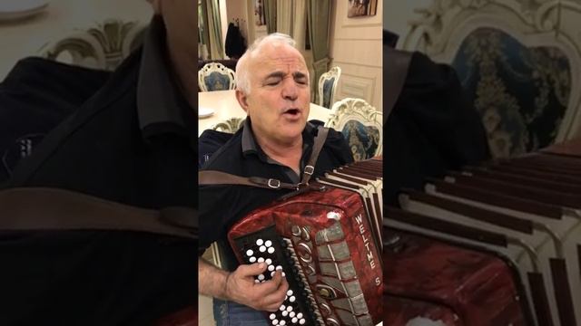ПЕСНЯ- МОЛОДОСТЬ . ПОЁТ СИНДИКОВ смотреть онлайн