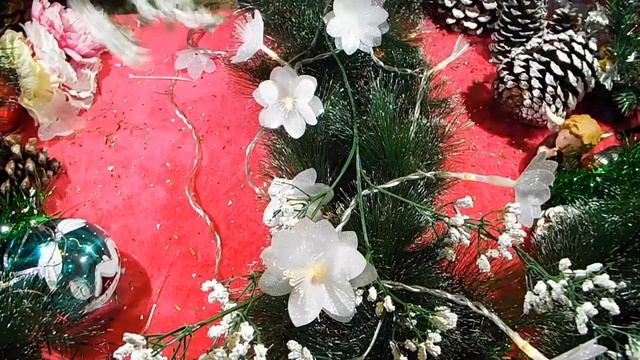 Новогодняя еловая гирлянда своими руками смотреть онлайн