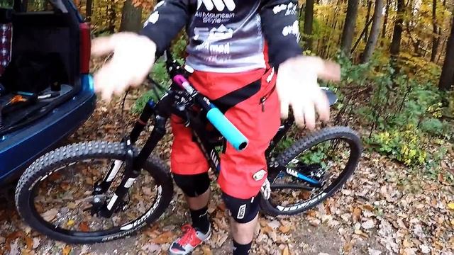 MTB Tutorial: Gummi Lenkergriffe montieren | ESI Grips Fahrradgriffe aufziehen | Leo Kast смотреть онлайн