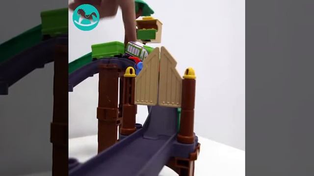 ИГРОВОЙ НАБОР CHUGGINGTON САФАРИ-ПРИКЛЮЧЕНИЯ С КОКО смотреть онлайн
