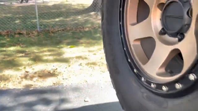 Clean 1996 Ford Bronco XLT! смотреть онлайн