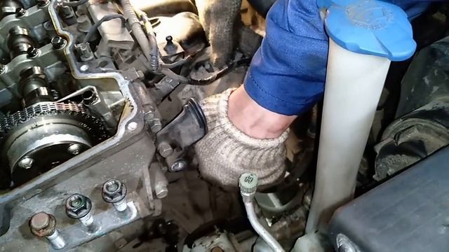 G4NA замена цепи ГРМ.