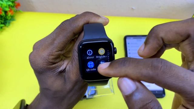 Hryfine SmartWatch - Hryfine Apps Smartwatch Use Details