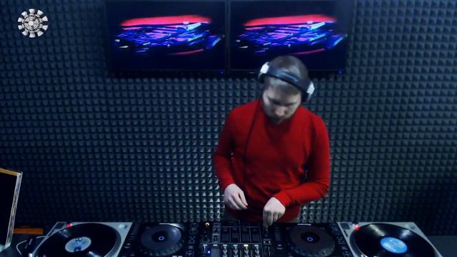 Alex F - Old School Techno Set @ Reactor Radio