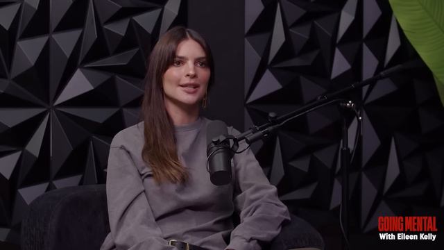 Emily Ratajkowski Opens Up About Divorce for the First Time | Going Mental Podcast смотреть онлайн