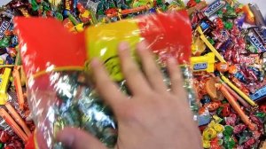 New! A Lot Of Candy And Suprise Eggs! Очень Много Конфет На Русском!