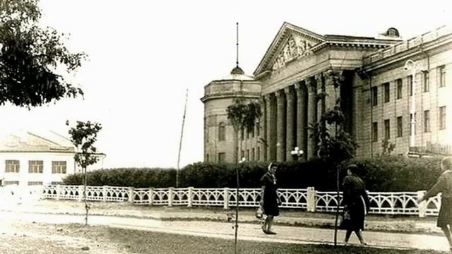 краснодон прошлое смотреть онлайн