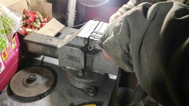 Как сделать подставку для паяльника своими руками смотреть онлайн