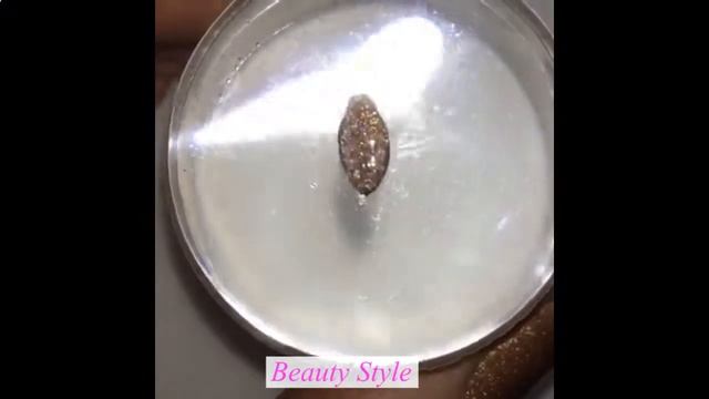 Дизайн маникюра на короткие ногти 2019, дизайн маникюра с цветами, яркий маникюр смотреть онлайн