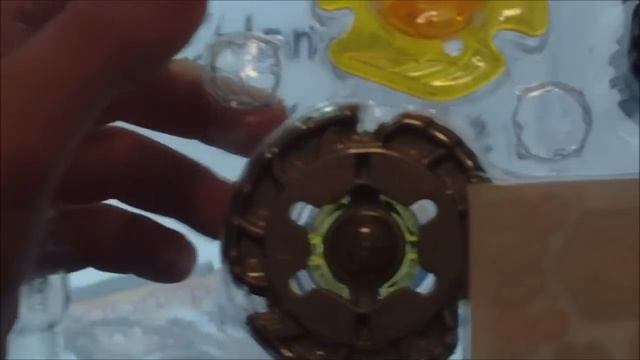 Beyblade Metal Masters Awesome DS Game unboxing (with Special Guest Host) смотреть онлайн