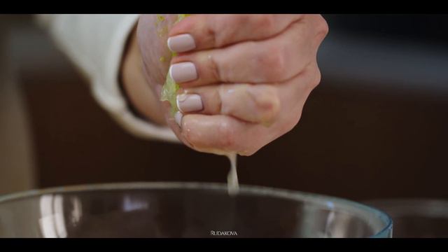 Salmon Tartare Elegance: A Fresh Take on a Gourmet Classic смотреть онлайн