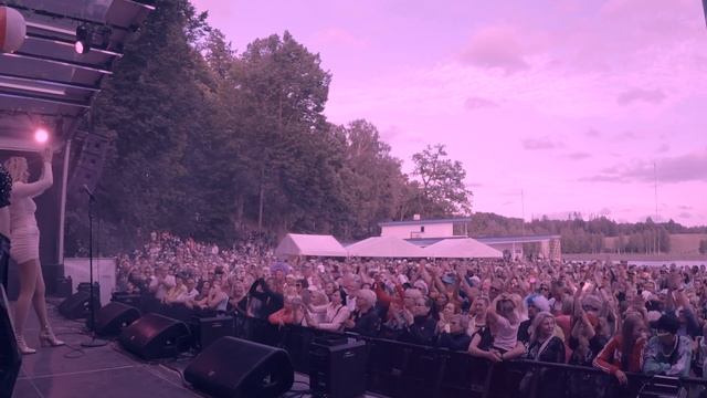 Lian Ross - YOUNG FOREVER - Live At Retro Best Festival In  Otepää/Estonia 01 July 2023