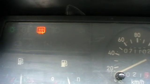 ZAZ - Tavria Lux Engine Starting смотреть онлайн