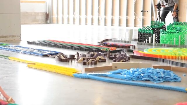 25,000 Dominoes!!! смотреть онлайн