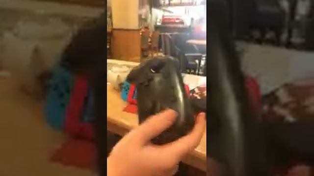 Playing Fortnite:Battle Royale In A Coffee Shop! LIVE